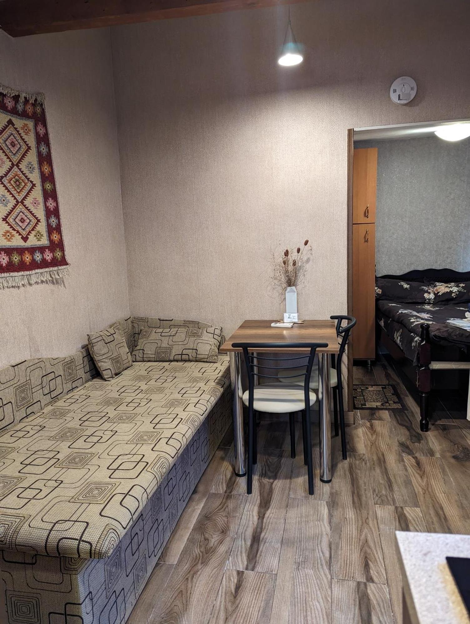 Cute&Tiny -5 Minutes Walk From Marjanishvili Metro Tbilisi Exterior photo